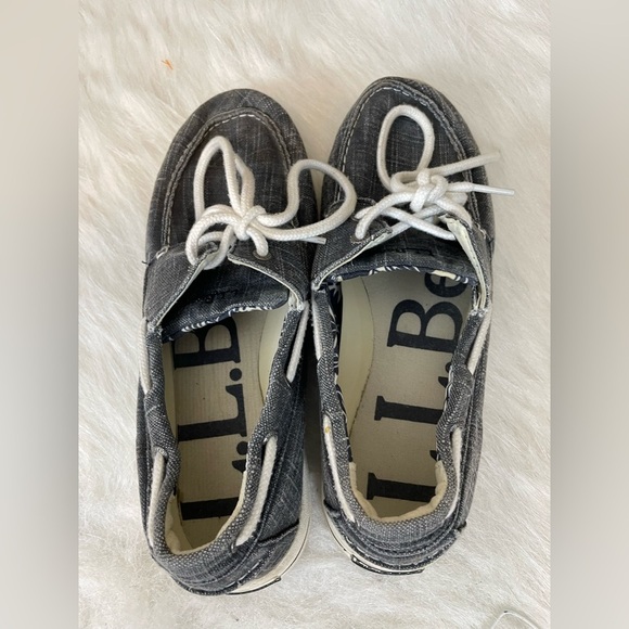 LL Bean Casual canvas Gray Boat Shoes with White Laces - Picture 3 of 13